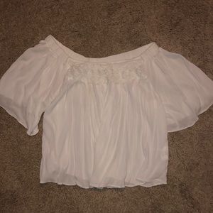 SUPER CUTE OFF THE SHOULDER TOP